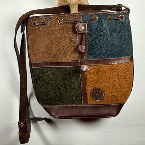 Cardon exotic capybara Bucket Bag